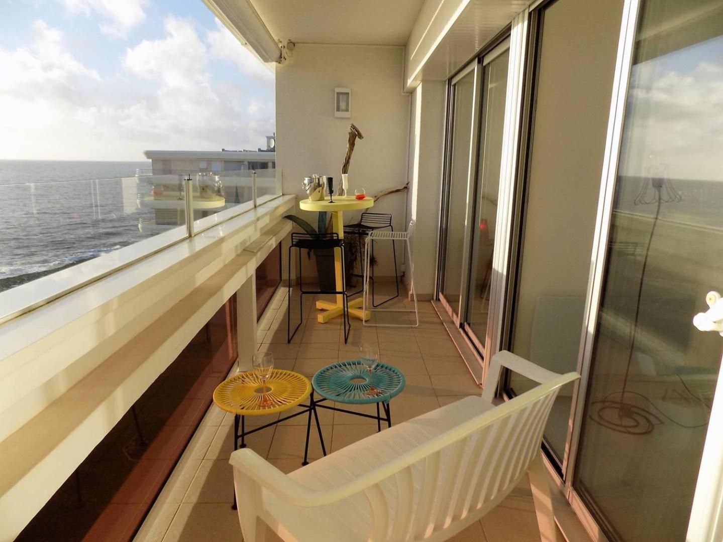 Royan - PLEINE VUE MER pour cet APPARTEMENT classé 2 étoiles - LES TAMARIS Exterior foto